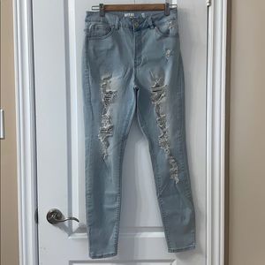 Light wash Jeans